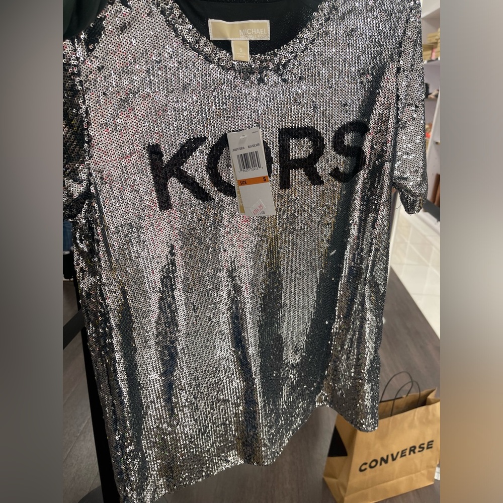 MICHAEL Michael Kors Silver Sequin Logo Tee